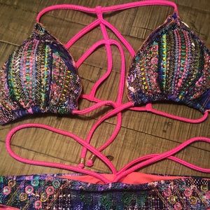 Bikini Set  Made In Colombia Hand Embroidered.
